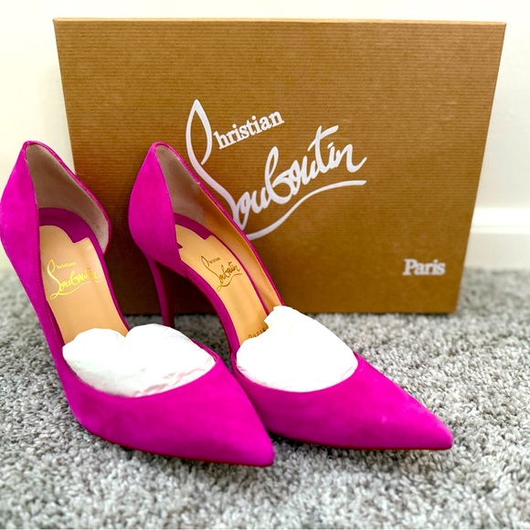 Brand: Christian LouboutinSize: 36/6Color: IRIZA 100 suede Ultra Rose